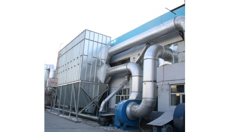 新疆若羌240T,WDLYM—9000㎡大型低压脉冲长布袋除尘器