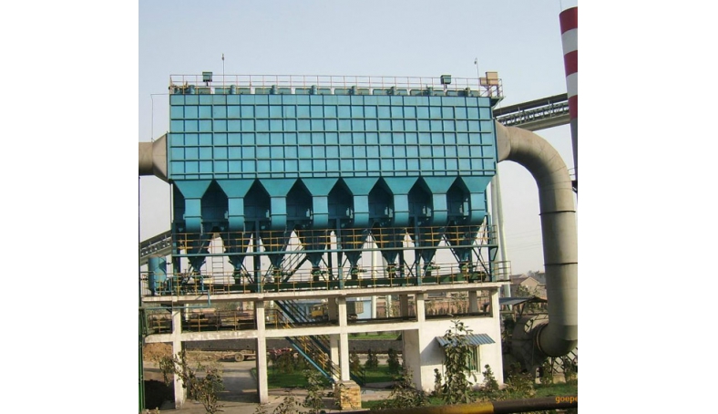 越南130T低压脉冲布袋除尘器